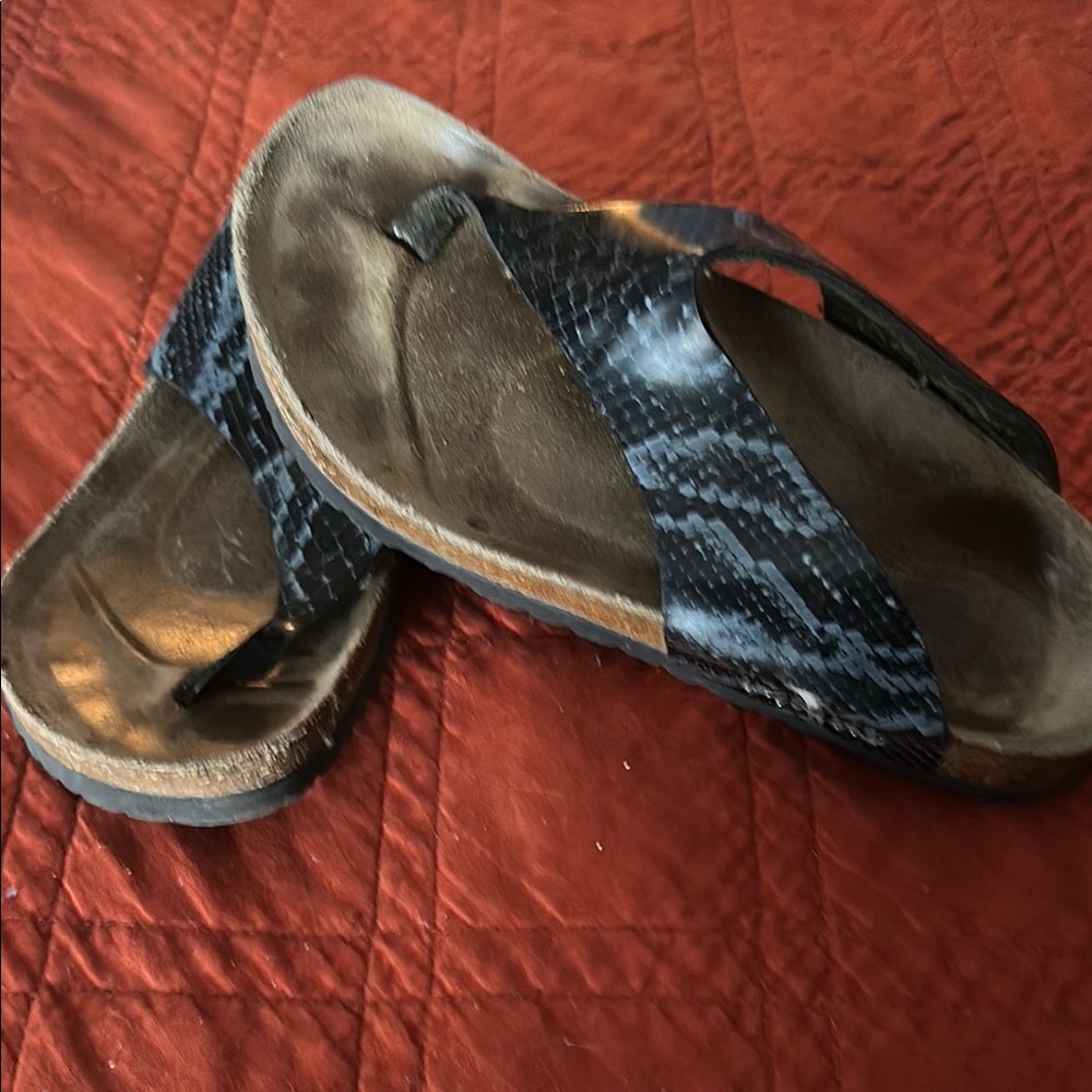 Birkenstock “Birki’s” Reptile Pattern Sandals/flip flops